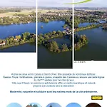 Aux Portes Des Lacs Bed & Breakfast