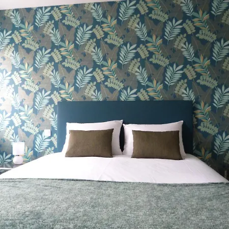 Bed & Breakfast Aux Portes Des Lacs 3*