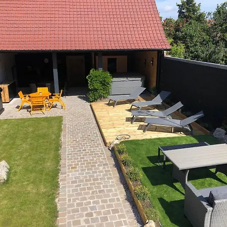 Bed & Breakfast Aux Portes Des Lacs