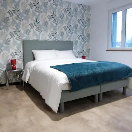 Aux Portes Des Lacs Bed & Breakfast Ardres