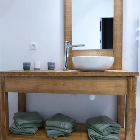 Bed & Breakfast Aux Portes Des Lacs